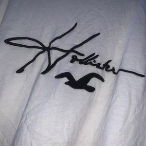 Hollister t shirt